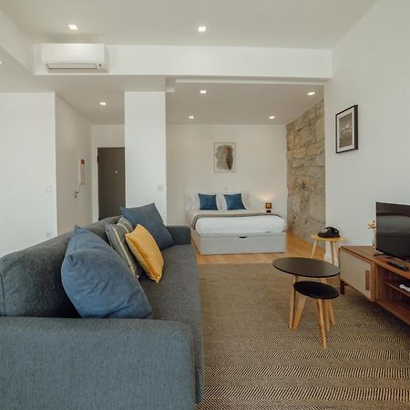 Courtyard Oporto Design Apartments By Vacationy ภายนอก รูปภาพ