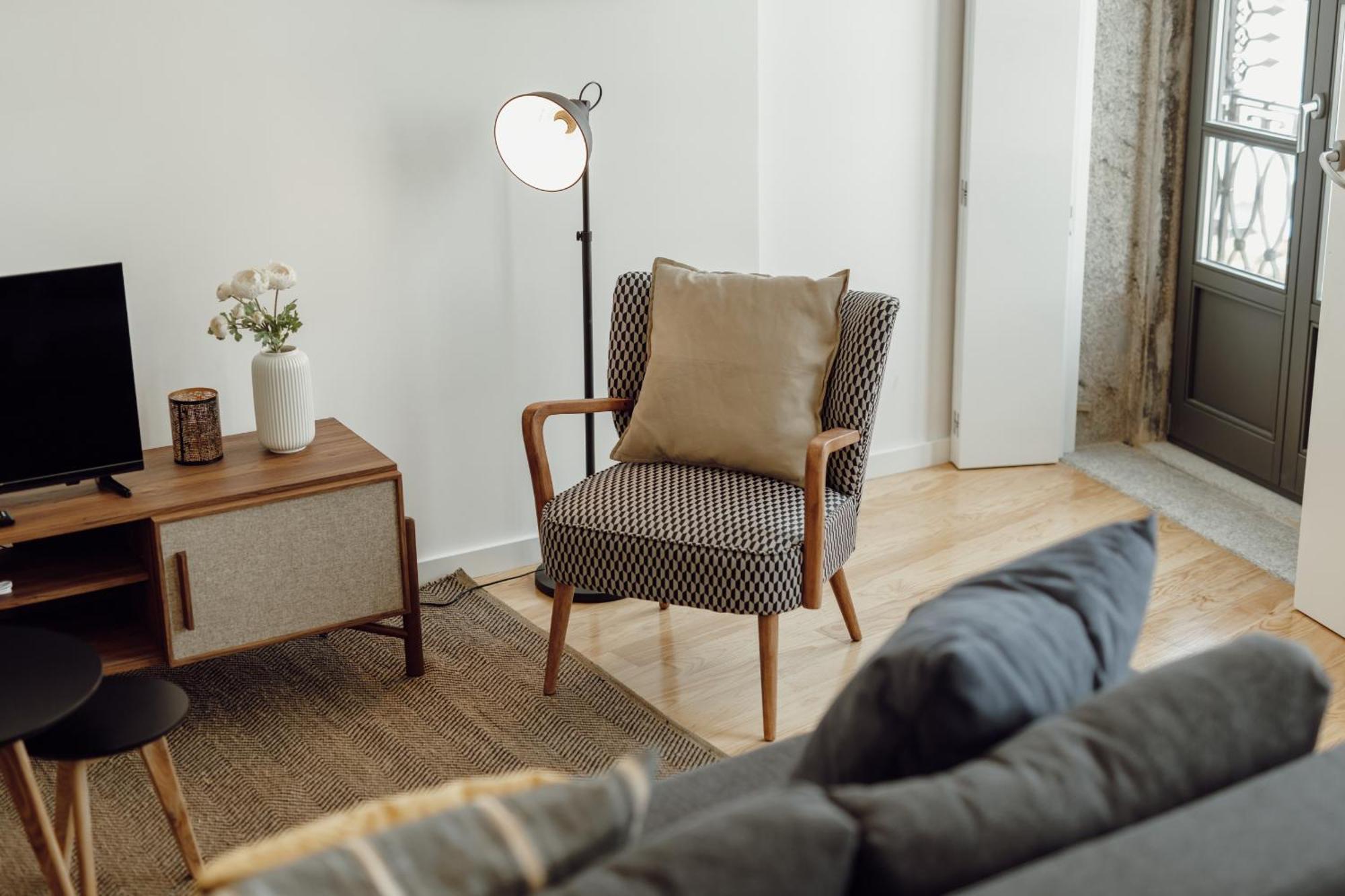 Courtyard Oporto Design Apartments By Vacationy ภายนอก รูปภาพ