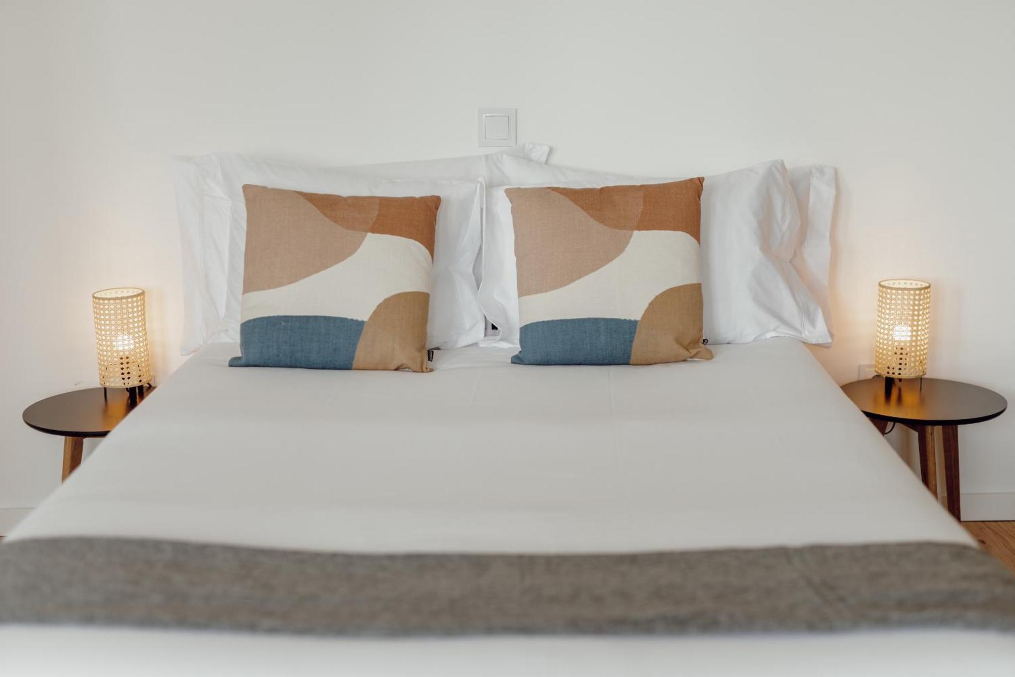 Courtyard Oporto Design Apartments By Vacationy ภายนอก รูปภาพ