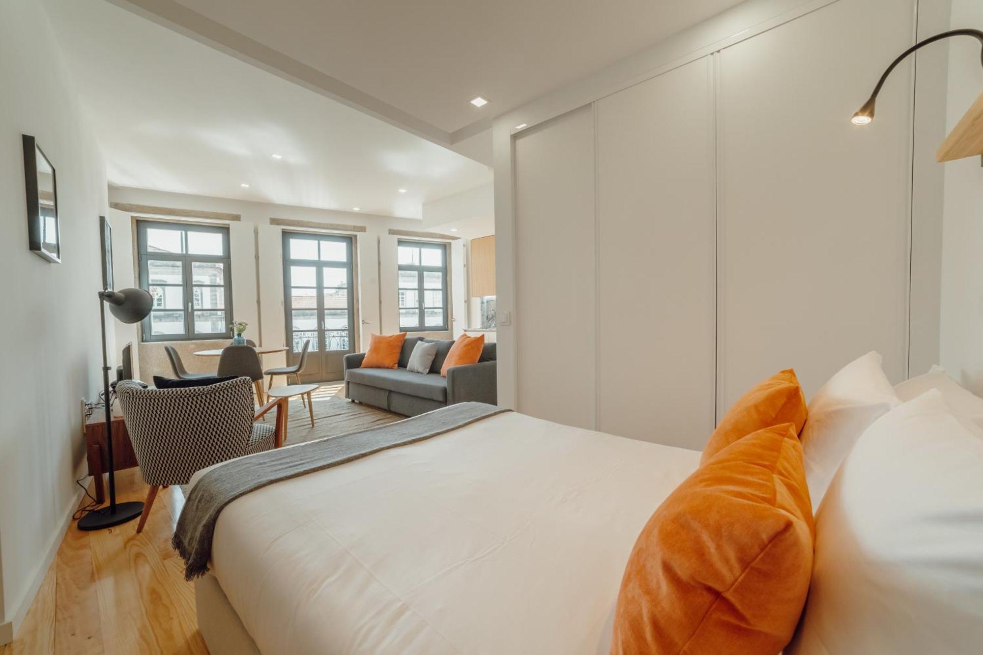 Courtyard Oporto Design Apartments By Vacationy ภายนอก รูปภาพ