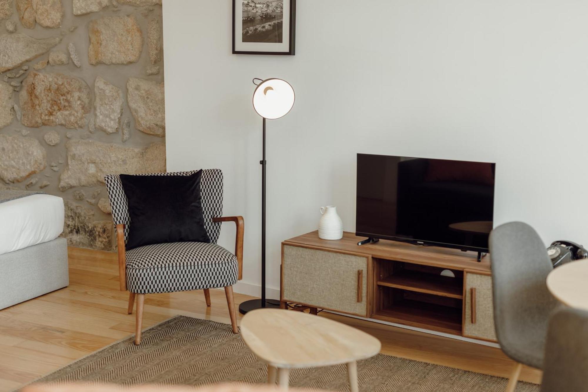 Courtyard Oporto Design Apartments By Vacationy ภายนอก รูปภาพ